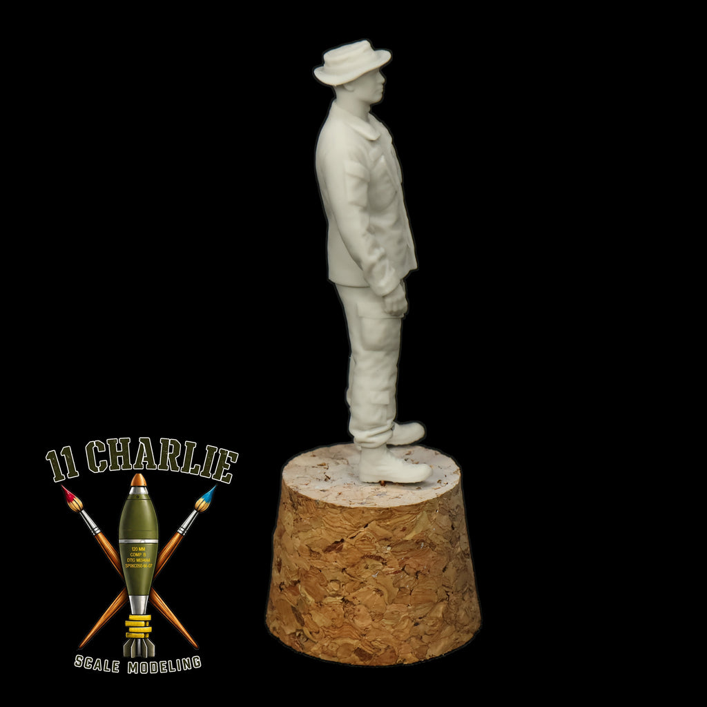 Single Soldier wearing Boonie Hat Option 2