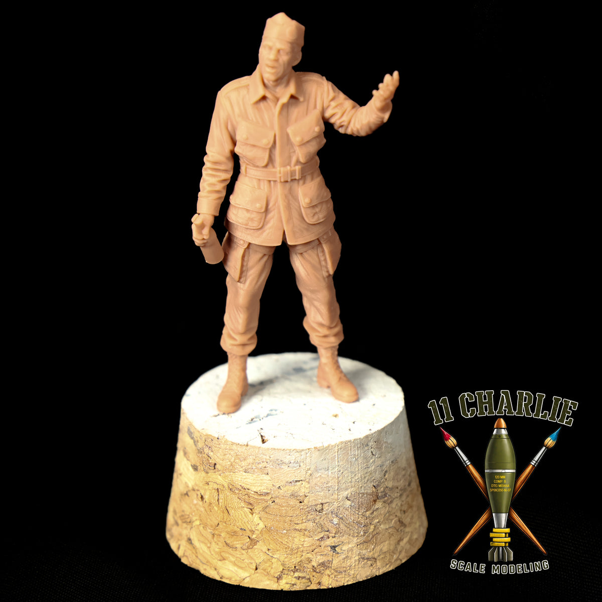 Single US WWII Paratrooper Drinking Option 2