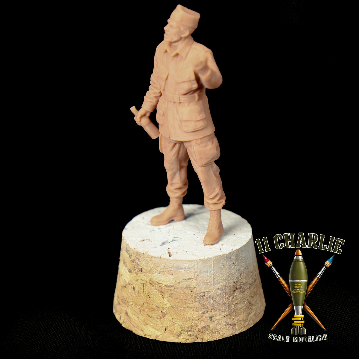 Single US WWII Paratrooper Drinking Option 2